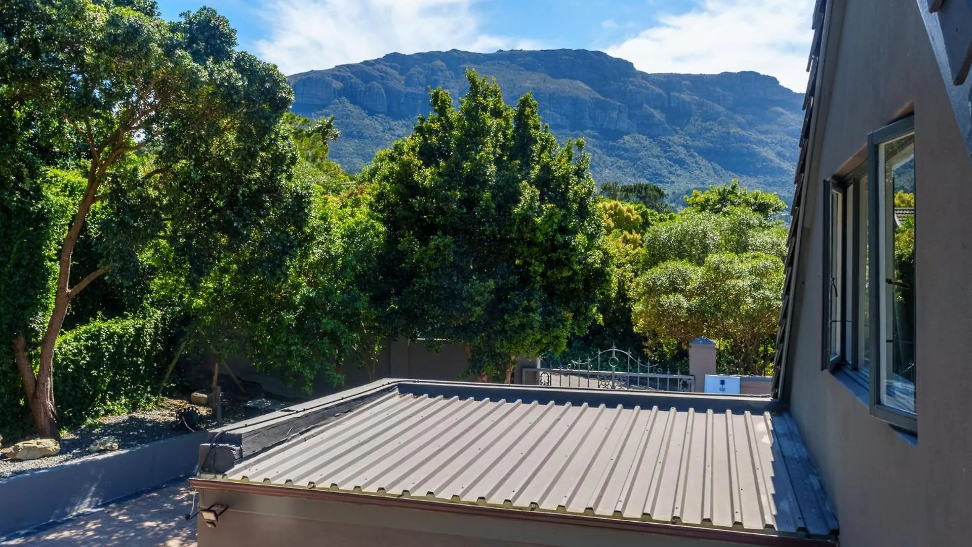Séjour chez l'habitant Appartement Hout Bay Gem - Elise Way
